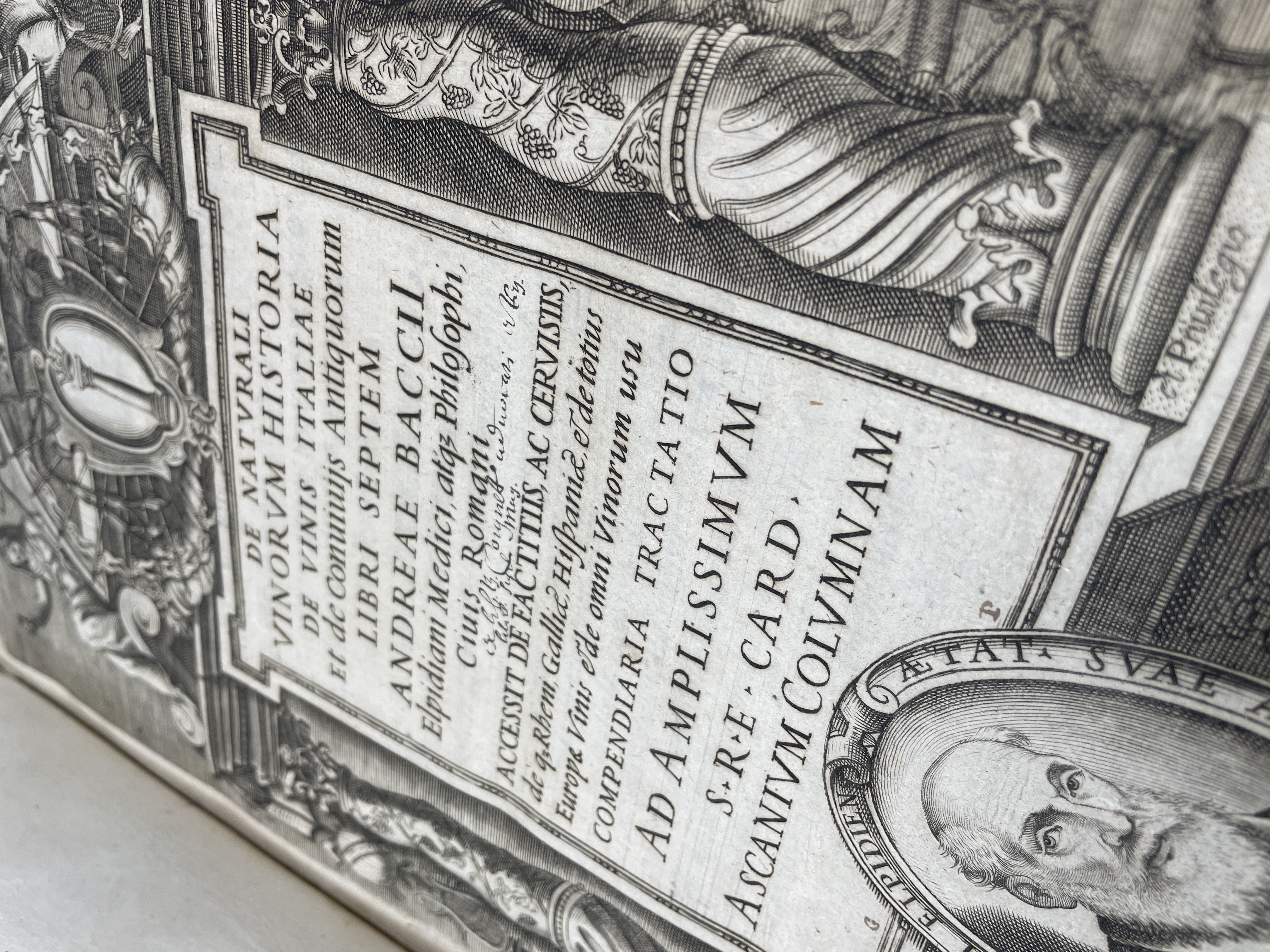 1596 Baccio de naturali vinorum 10